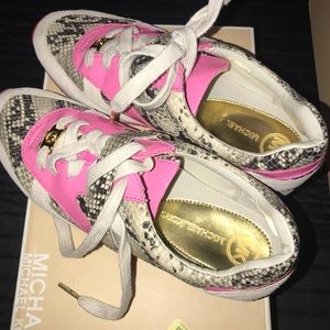 Michael Kors fashion tennis shoes size 9 1/2